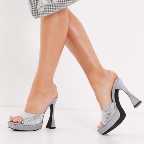 NEW Jeffrey Campbell Hollywood Mule Grey Silver Satin 7.5